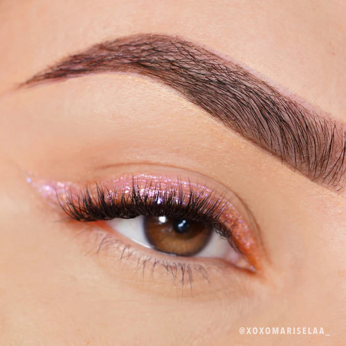 Glitter Glitter Liner Moira