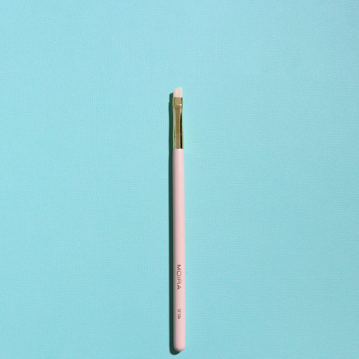Eye & Face Essential Collection Angled Brush Moira