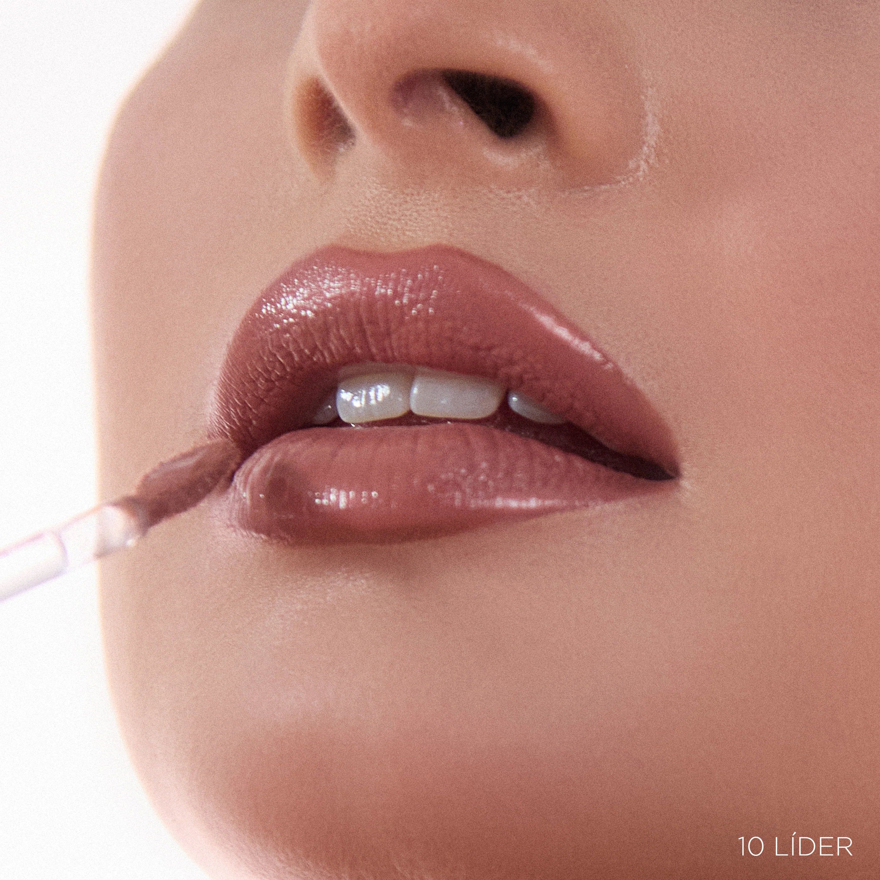 Lip Glassting Indeleble Adara