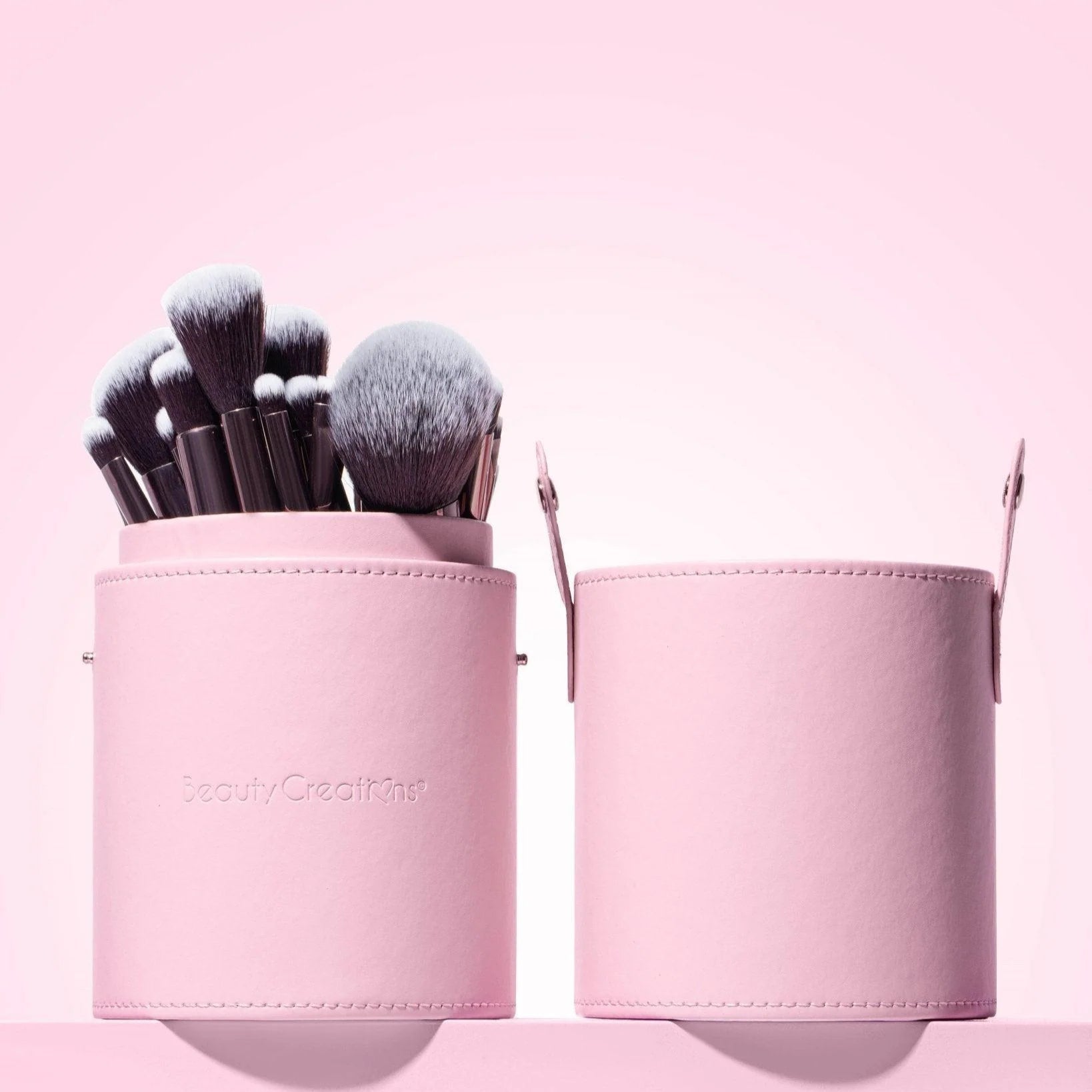 Pretty and Perfect 24 PC Brush Set Beauty Creations